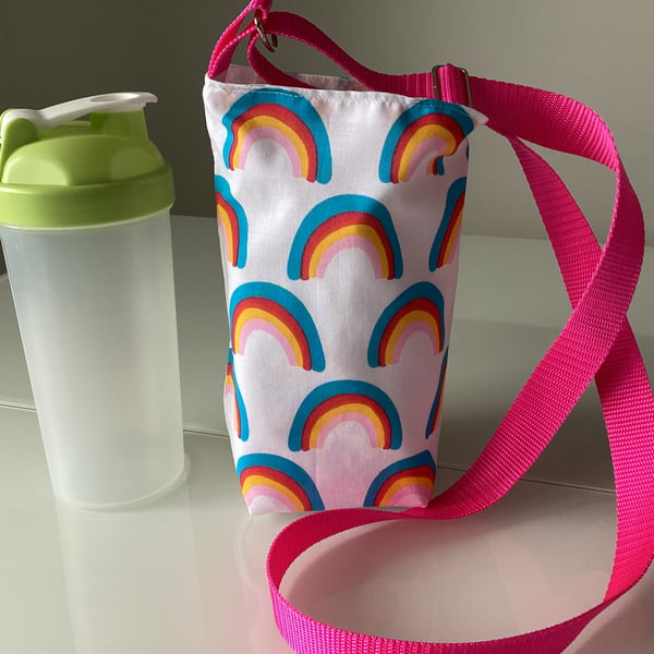 Childrens water bottle bag, drinks bag with shoulder strap, waterproof lined