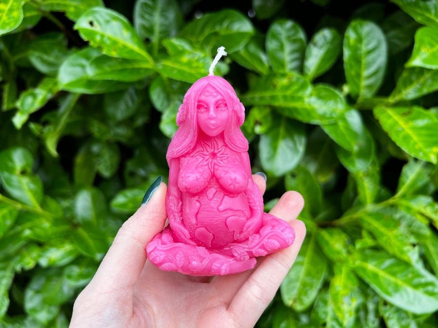 Mother Earth Gaia Beeswax Spell Candle - Witchcraft