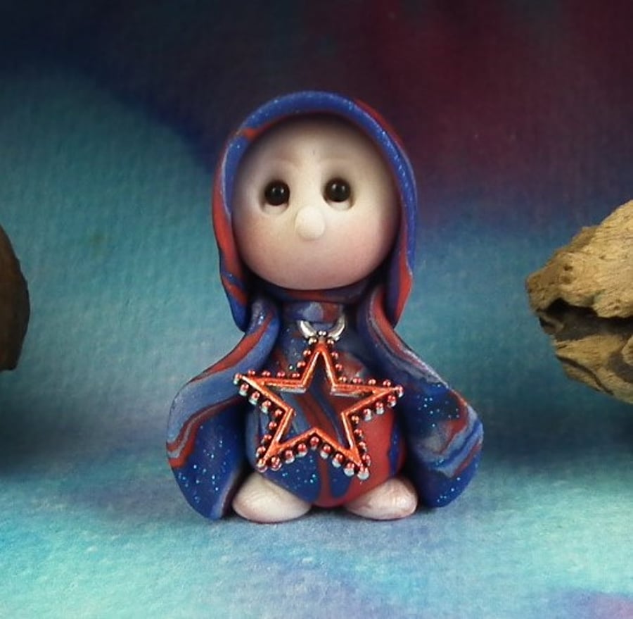 Spring Sale ... Tiny Stargazer Gnome 'Cleo' with star OOAK Sculpt 