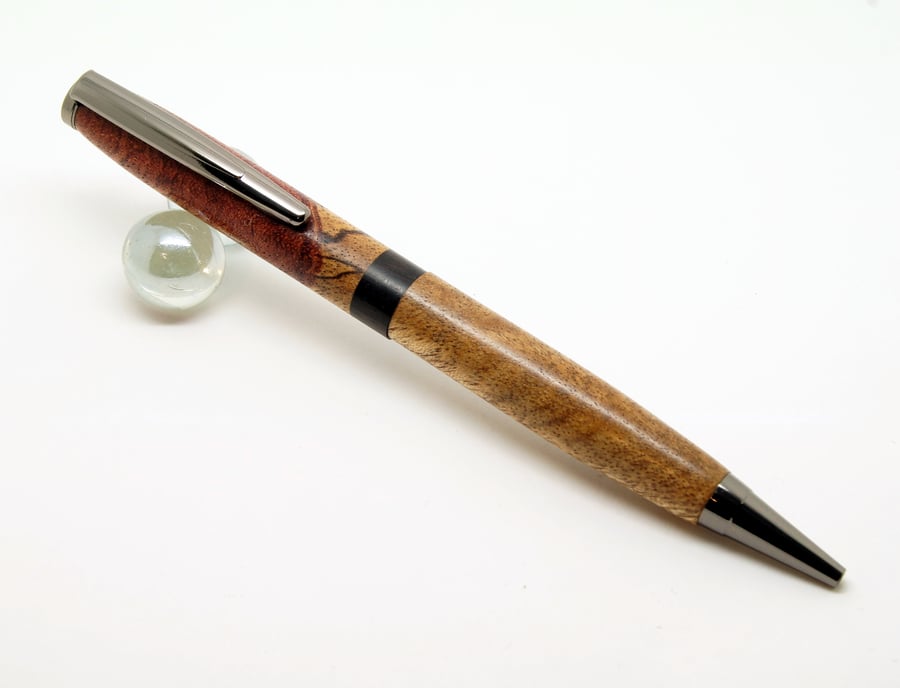 Centre twist ballpoint pen in Bubinga with blackwood centre ring