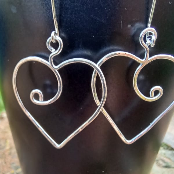 Silver wire heart earrings