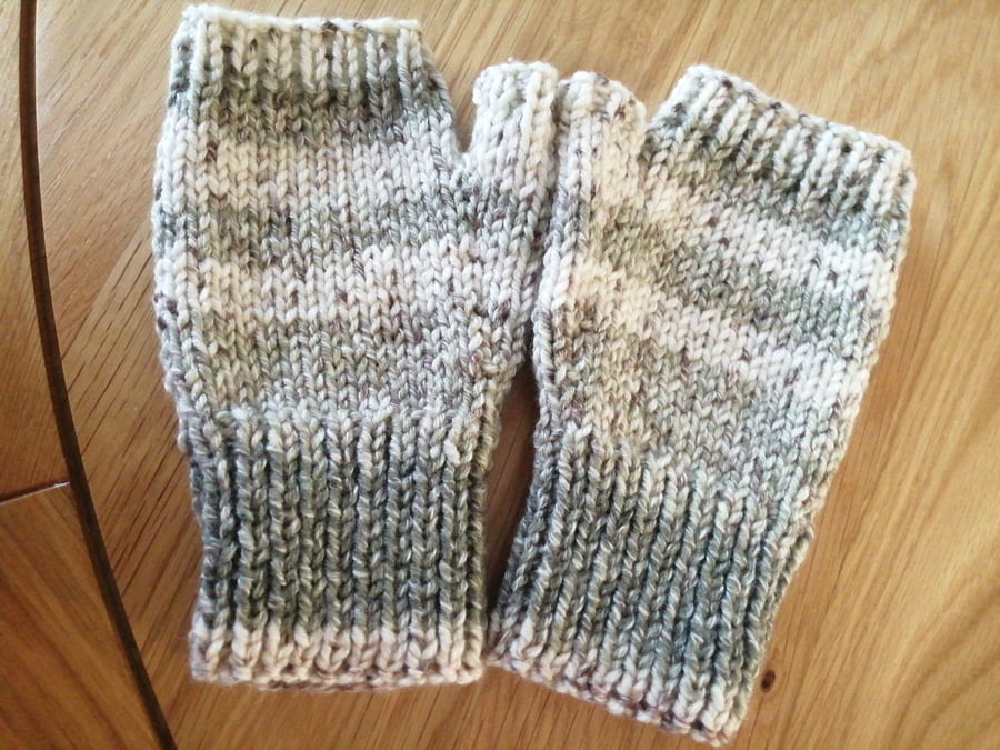 Ladies Fingerless Gloves 