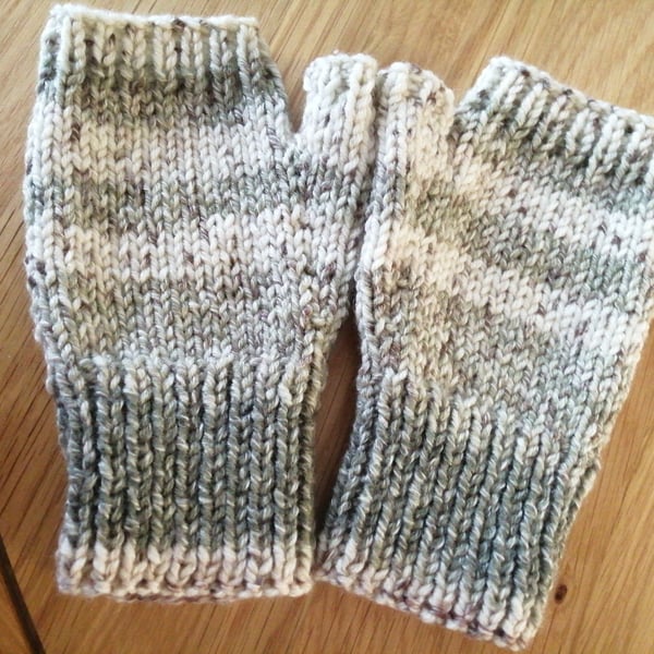 Ladies Fingerless Gloves 