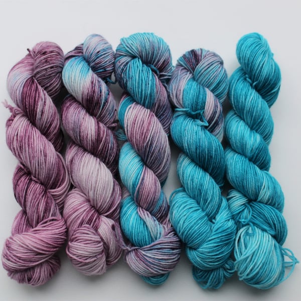 Fluorite Fade Skein Set Merino