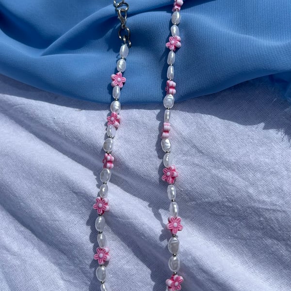 Stainless steel flower beaded necklace 