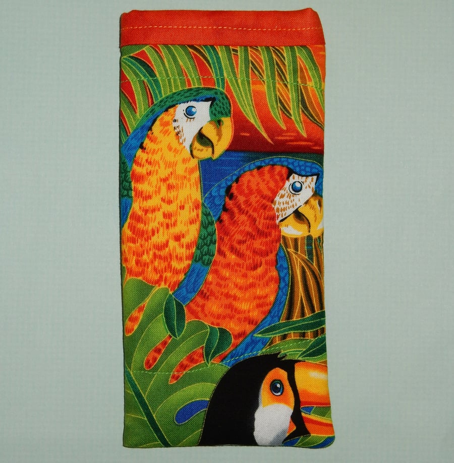 Glasses case - Parrots and toucan slip in style