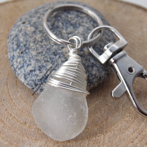 Curved White Sea Glass Bag Charm Key Ring K112