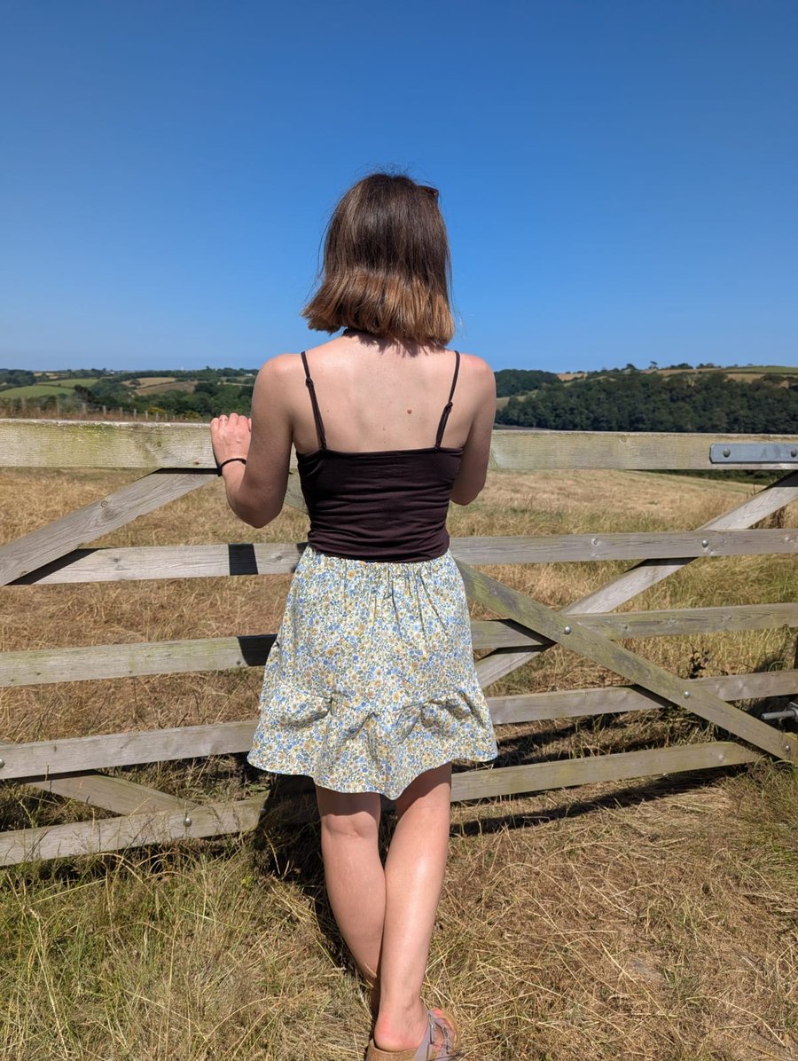Ditsy Summer skirt - UK size 8