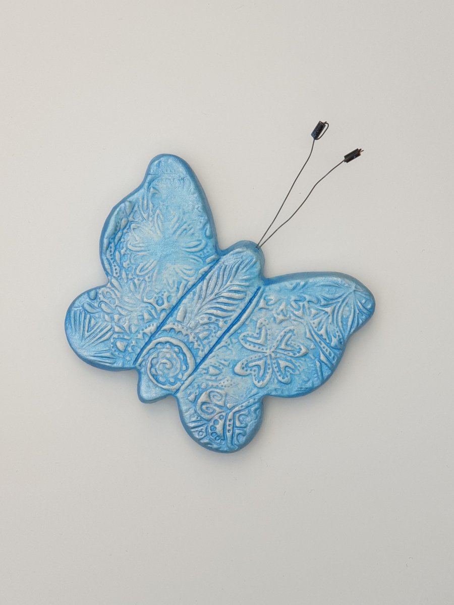 Butterfly fridge magnet glacier blue