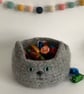 FELTED 'FUSSPOT' BOWL, desk tidy . Cat. Charcoal Grey. Home decor. - Image 5