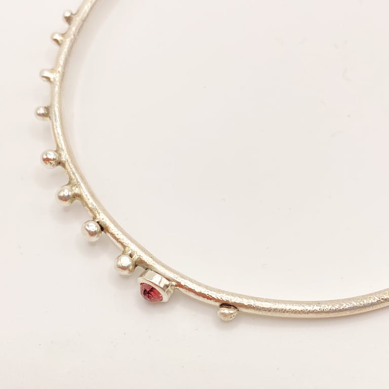 Handmade Silver Stacker Bangle with Tourmaline & Granulation