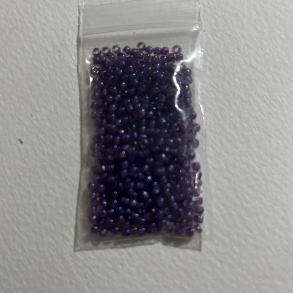 Seed beads for jewellery making (b68)