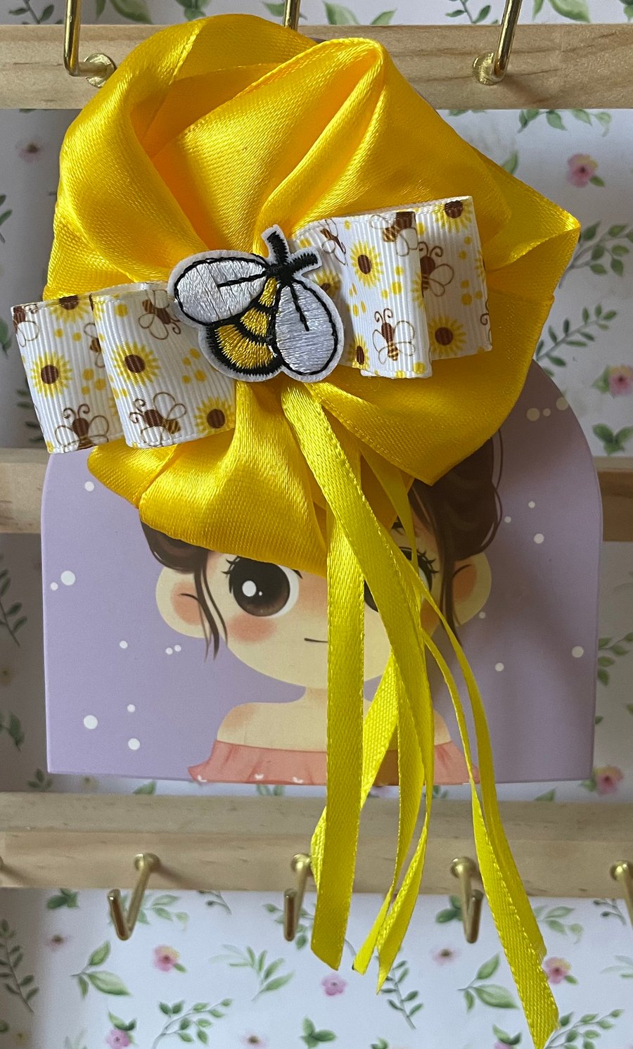 Back to School Hair Bow – Cute & Fun Hair Clip  Bee themed 