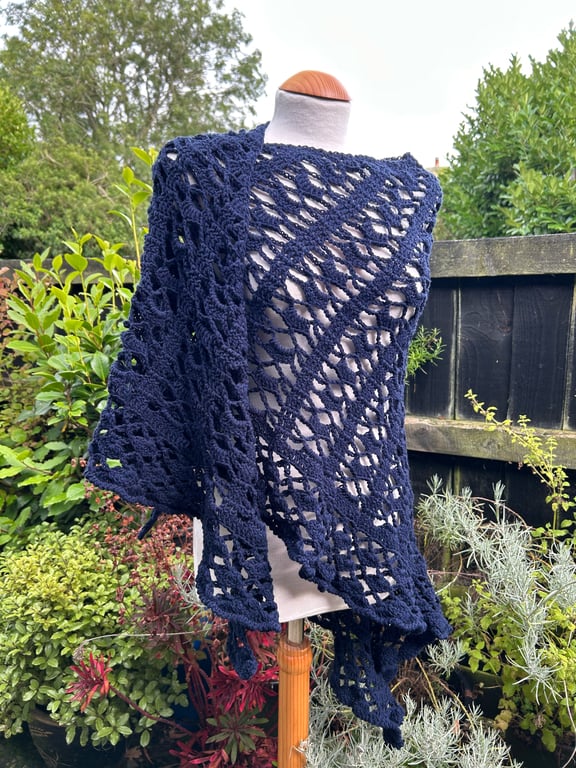 Handmade Soft Navy Blue Merino Lace Triangle Shawl Wrap