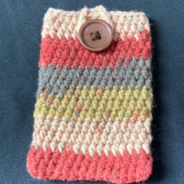 Crochet phone case