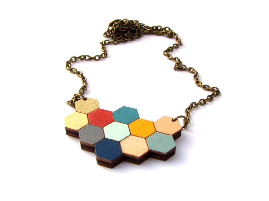 Summer Breeze 'Apis' Wooden Honeycomb Hexagon Necklace