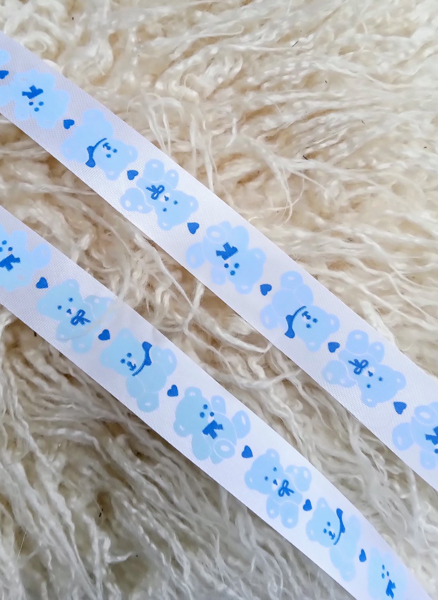1 metre Blue on White Teddy 1.75 cm wide ribbon for Gift Wrapping