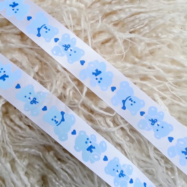 1 metre Blue on White Teddy 1.75 cm wide ribbon for Gift Wrapping