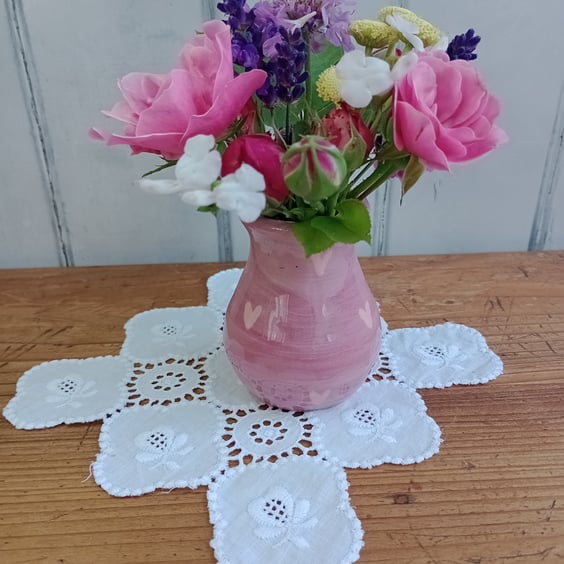 Pink posy vase with pale pink heart design
