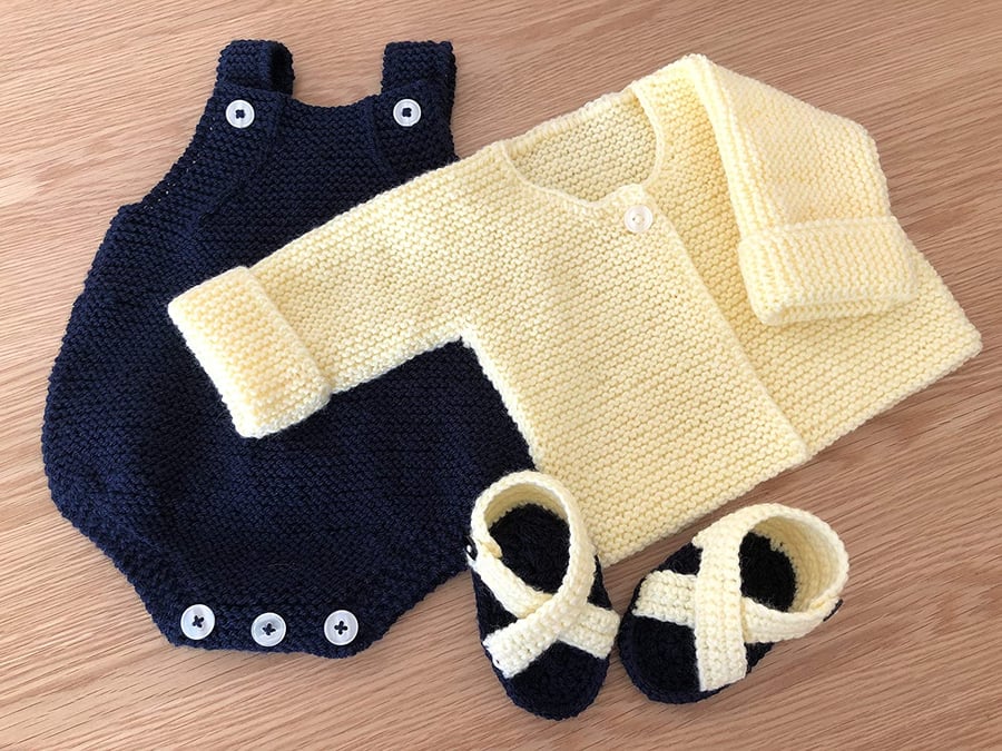 Knitted Baby Romper Set 0-3 Months: Navy, Yellow Jacket & Sandals (424)