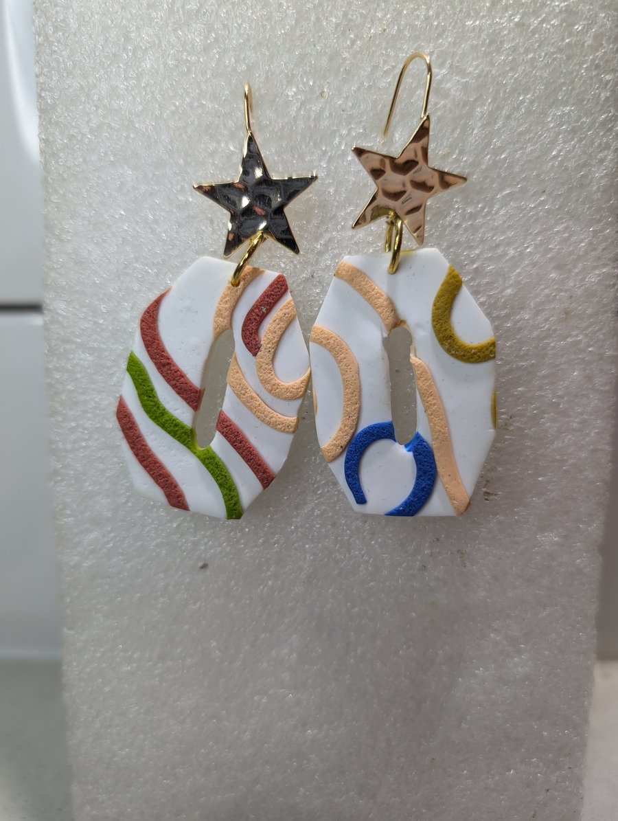 Squiggles star earrings 