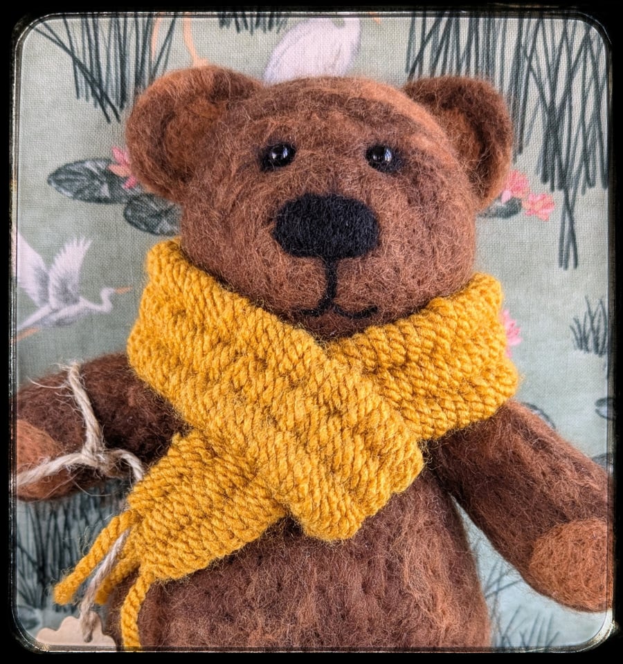 Needle Felt Wool Bear - Toddybear Humphry Needlefelted