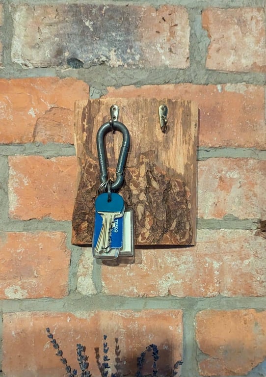Unique key rack