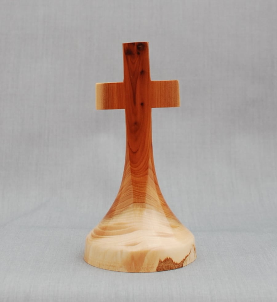 Free Standing Cross in Yew