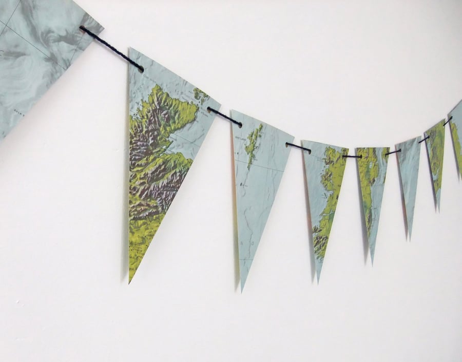 Map bunting
