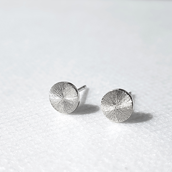 Circle Sun Rays Stud Earrings in Sterling Silver - Gift-Boxed With Free Delivery