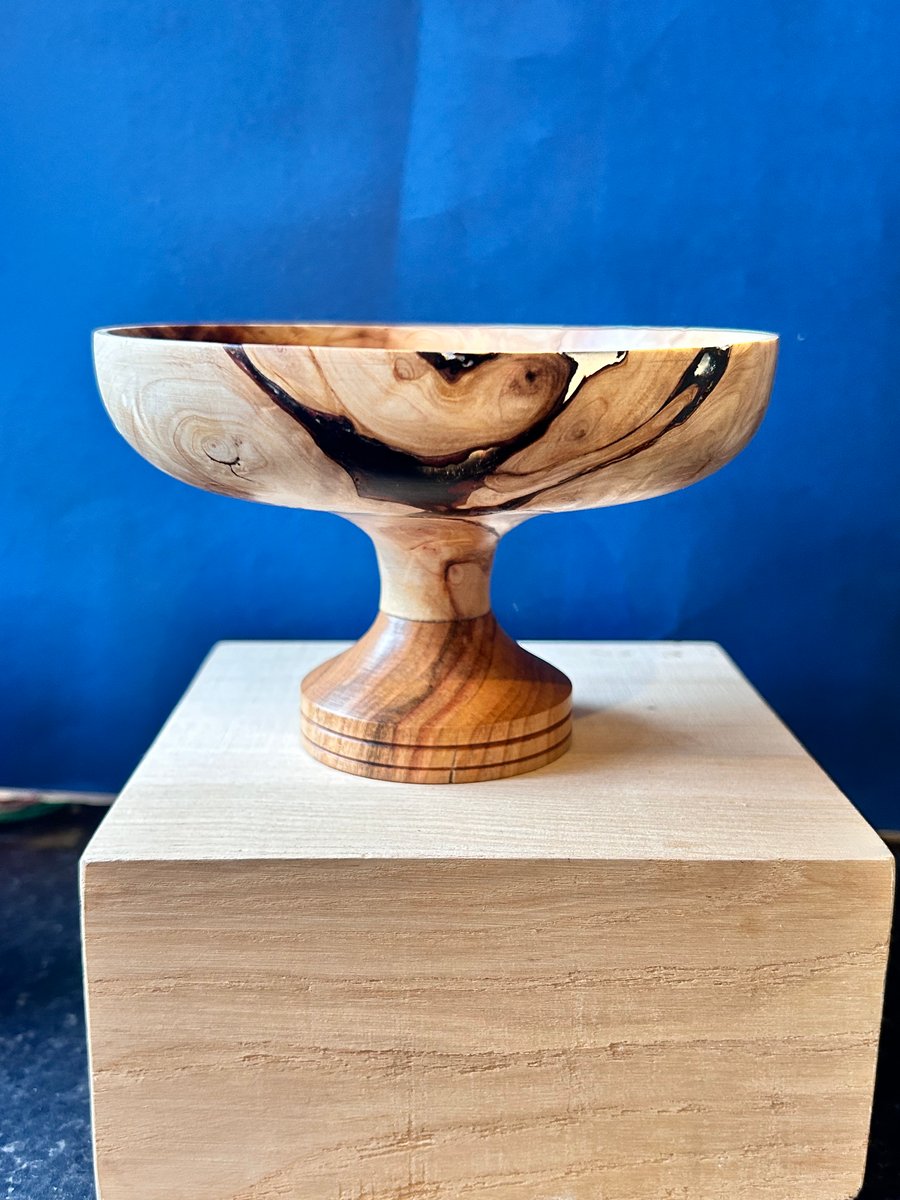 Beautiful and one off, turned wooden Tree Rootball bowl with cherry wood base. 