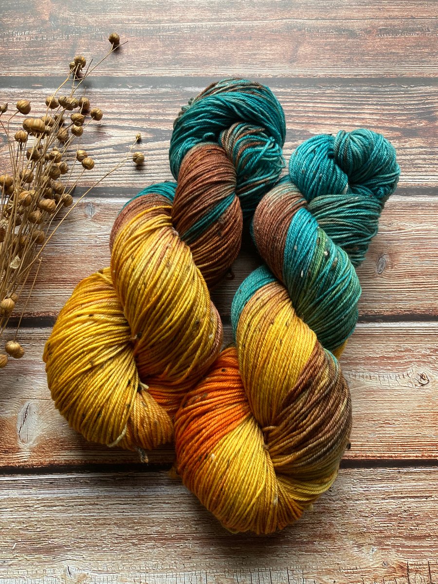 Hand dyed knitting yarn Fingering merino tweed 100g Firemoon