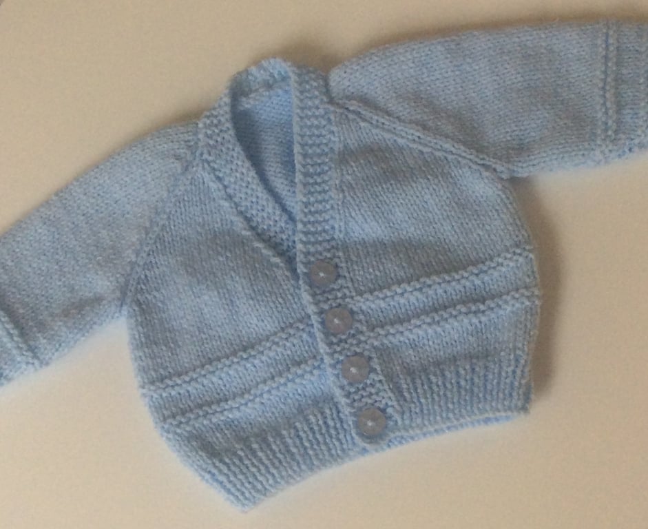 Baby cardigan blue hand knit 0-3 months 