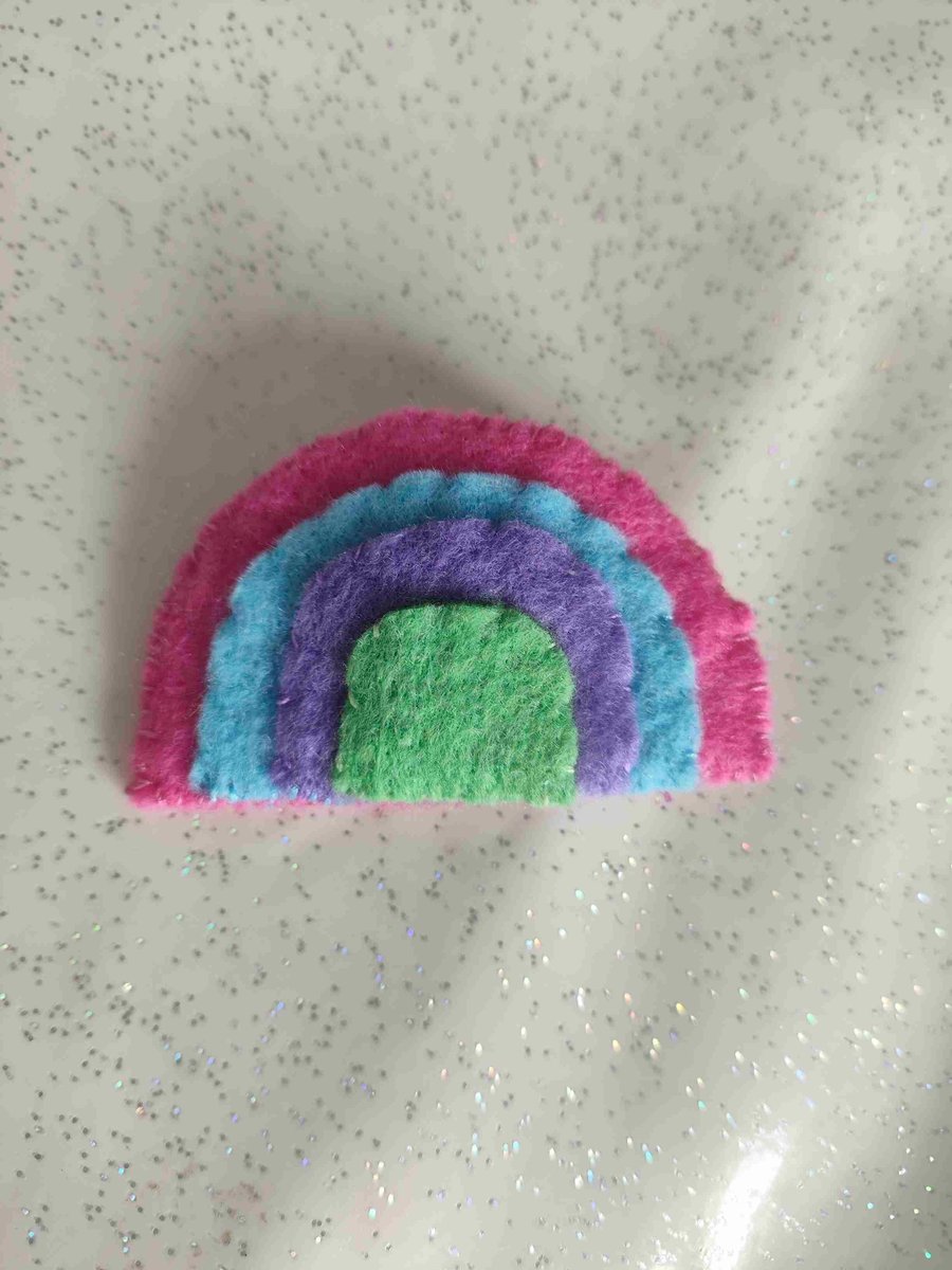 pastel rainbow brooch