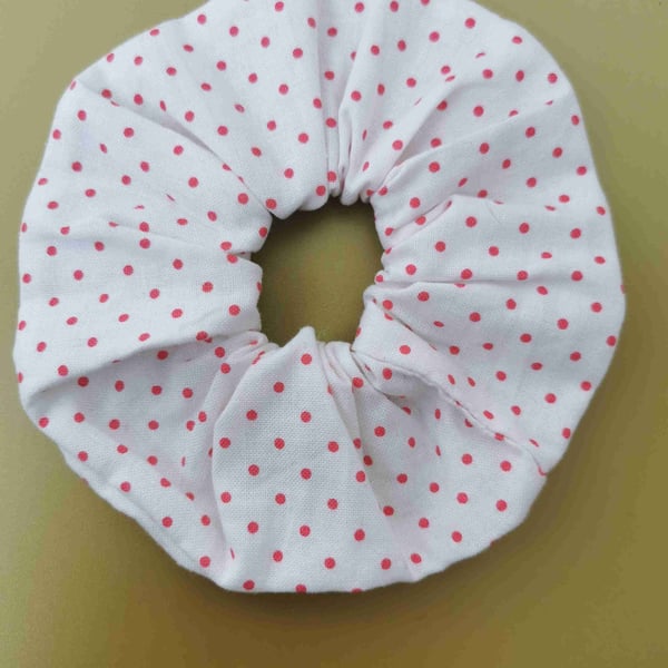 Polka Dot Scrunchie 