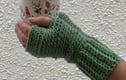 GLOVES / MITTS, BOOT CUFFS 