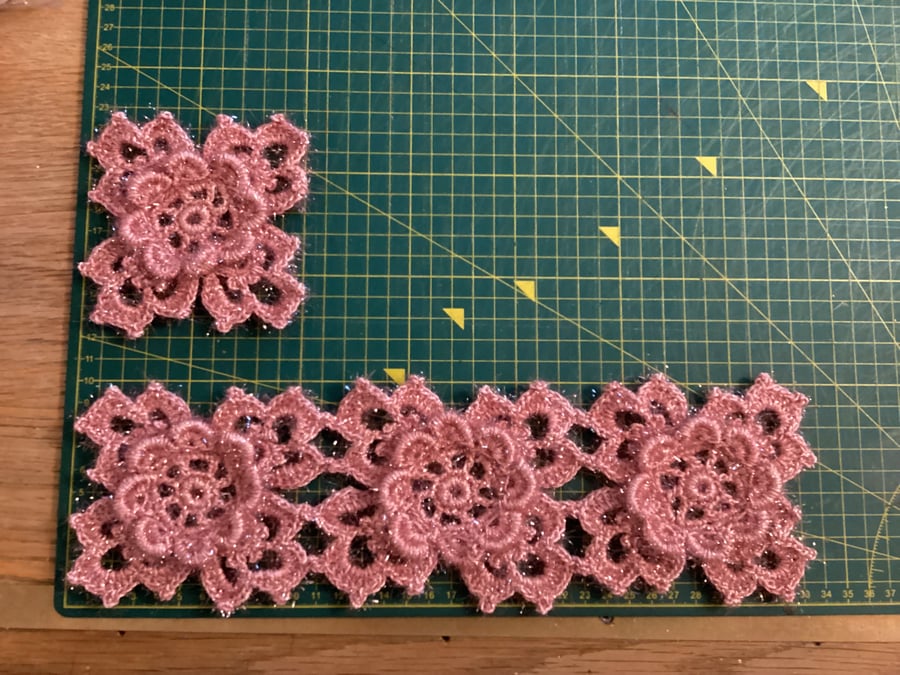 Set of doilies, sparkly coasters, crochet doilies.