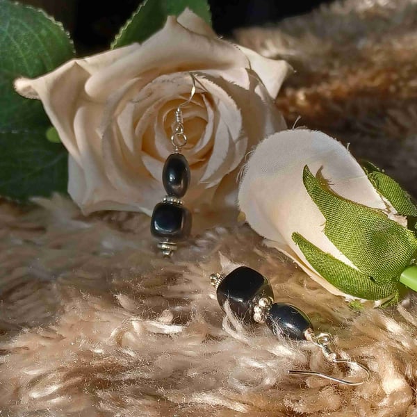 Silver onyx earrings 