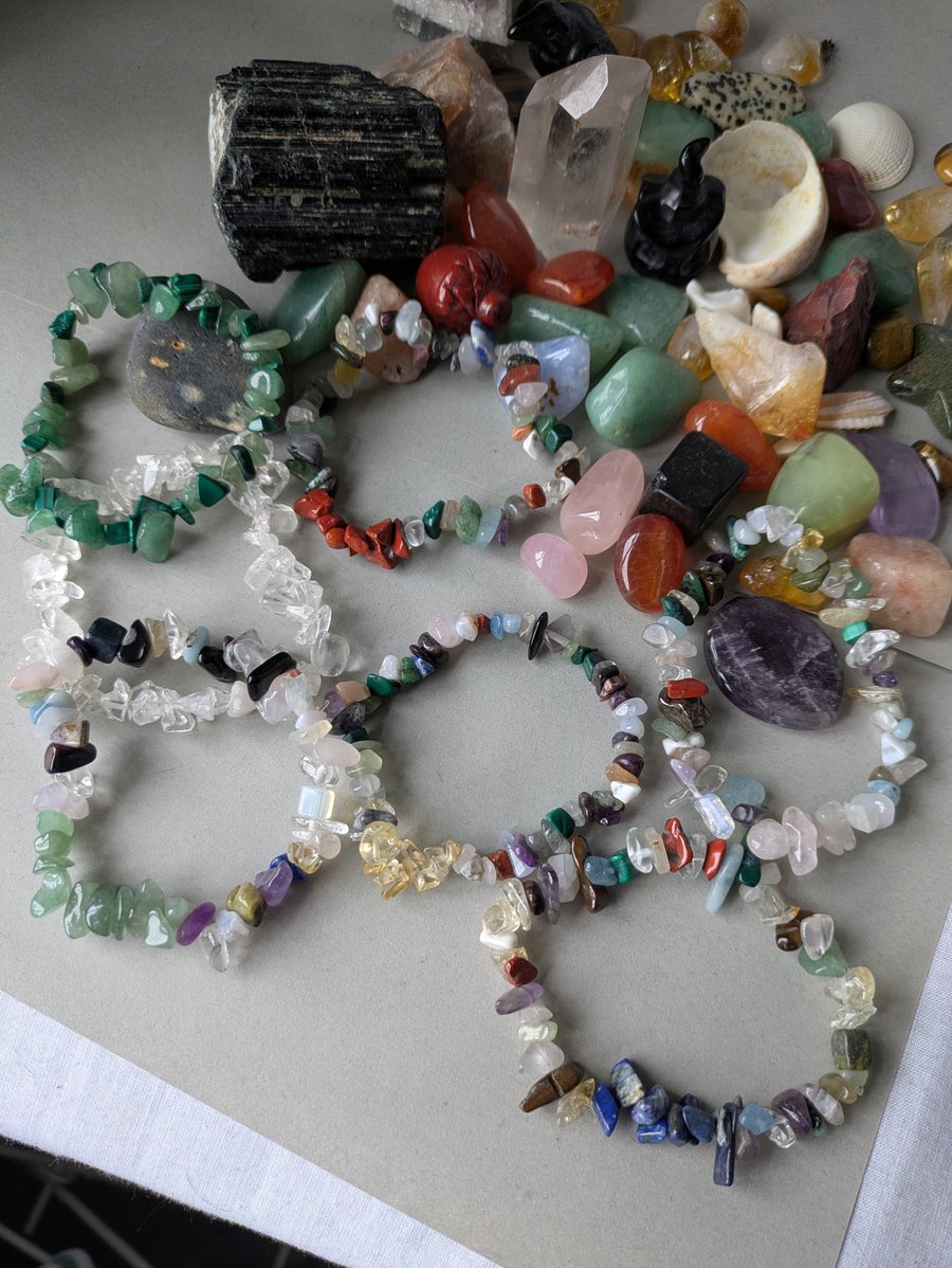 Perfectly imperfect stretch bracelets