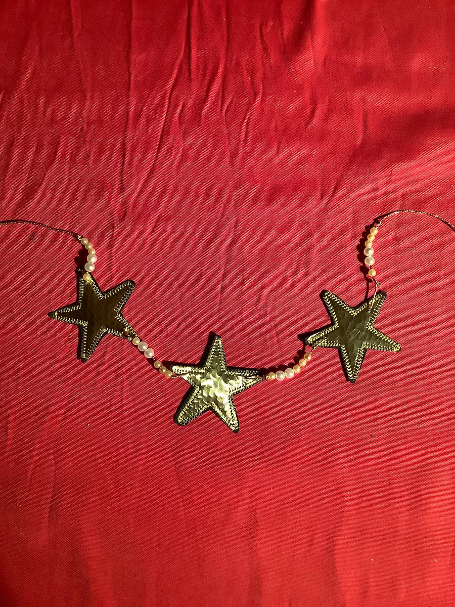 Three star garland. Christmas. Gold. Recycled. Handmade 