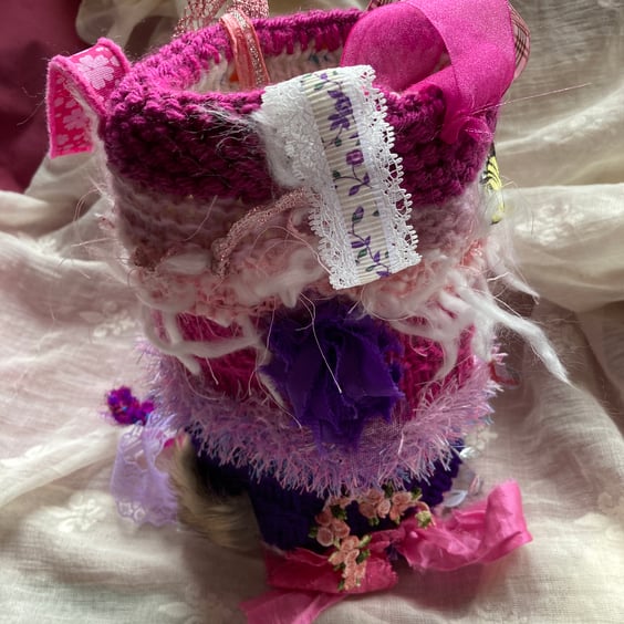 Twiddle muff multi sensory aid