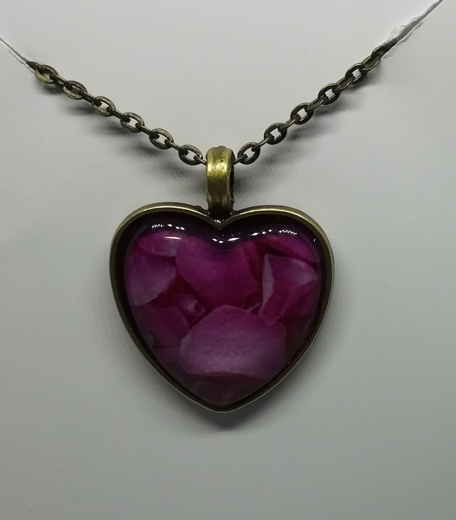 Heart shaped rose petals pendant 