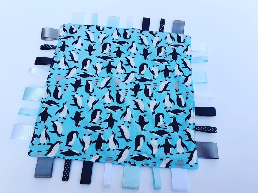 Penguin tag blanket 