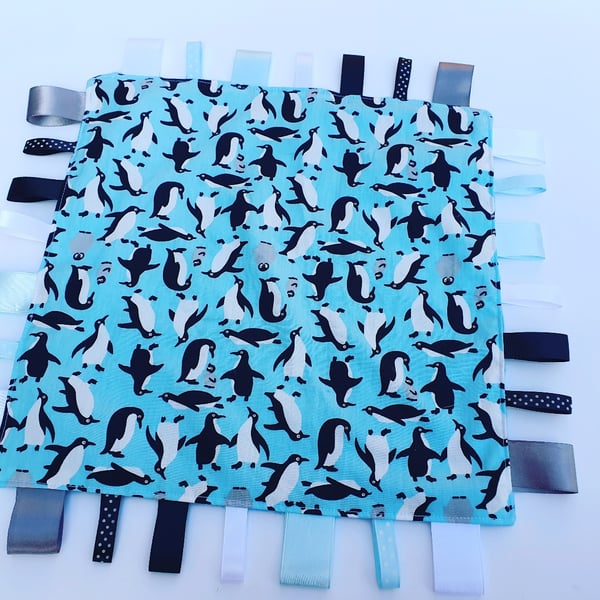 Penguin tag blanket 
