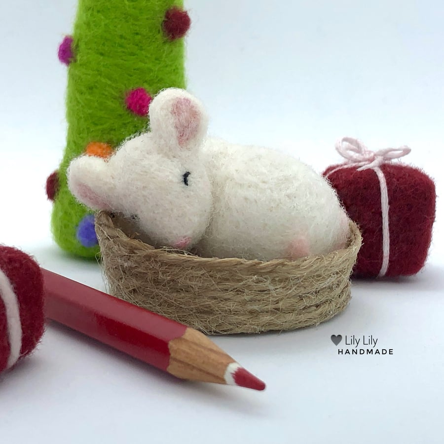 Miniature sleeping mouse in a wicker basket by Lily Lily Handmade