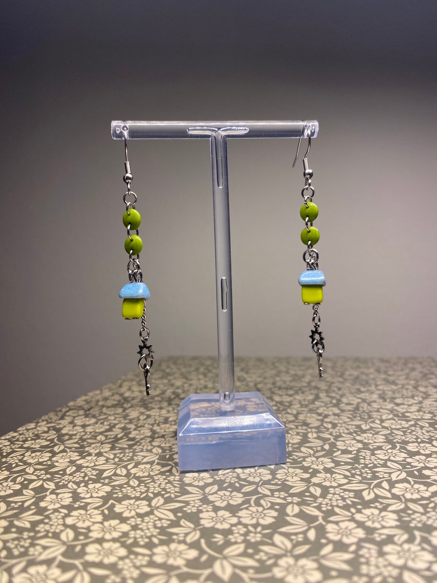 Tiny Cottage Earrings 