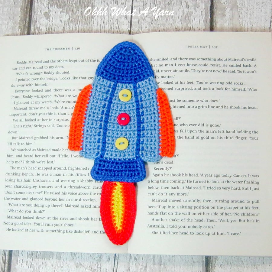 Crochet rocket bookmark, space bookmark, page keeper
