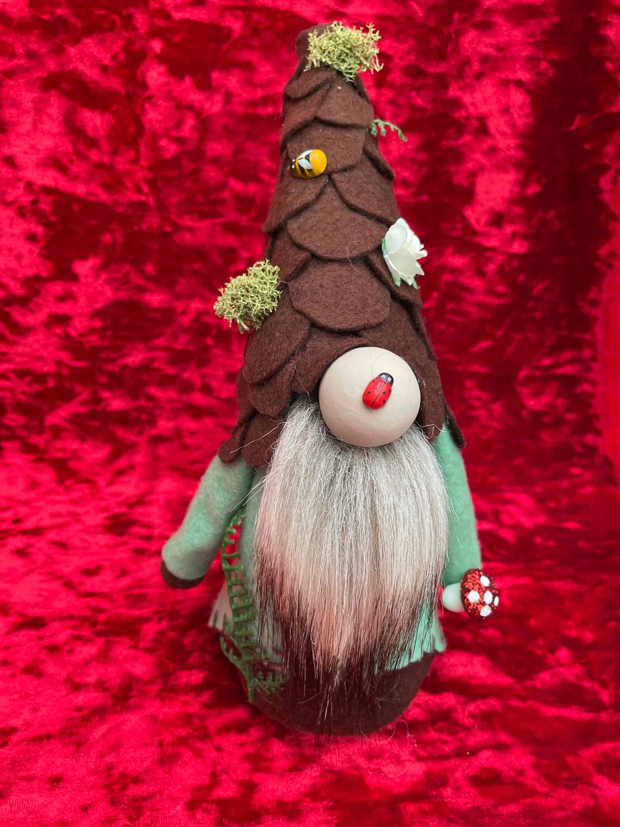 Woodland Pine Cone Forest Gonk Gnome