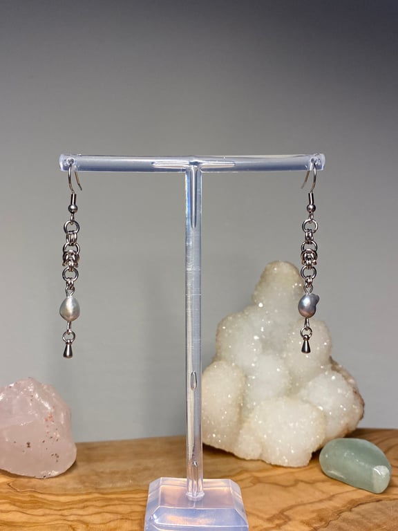 Lani - Gothic Pearl Earrings 