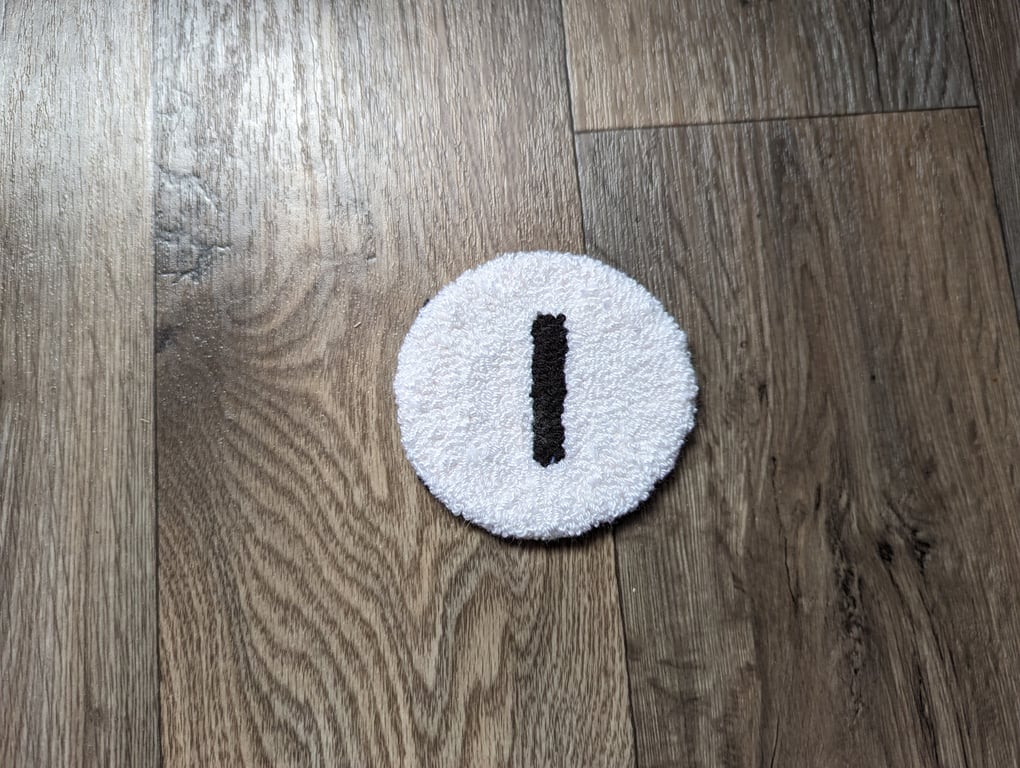 Isa 'Ice' Rune Mug Rug Decor 